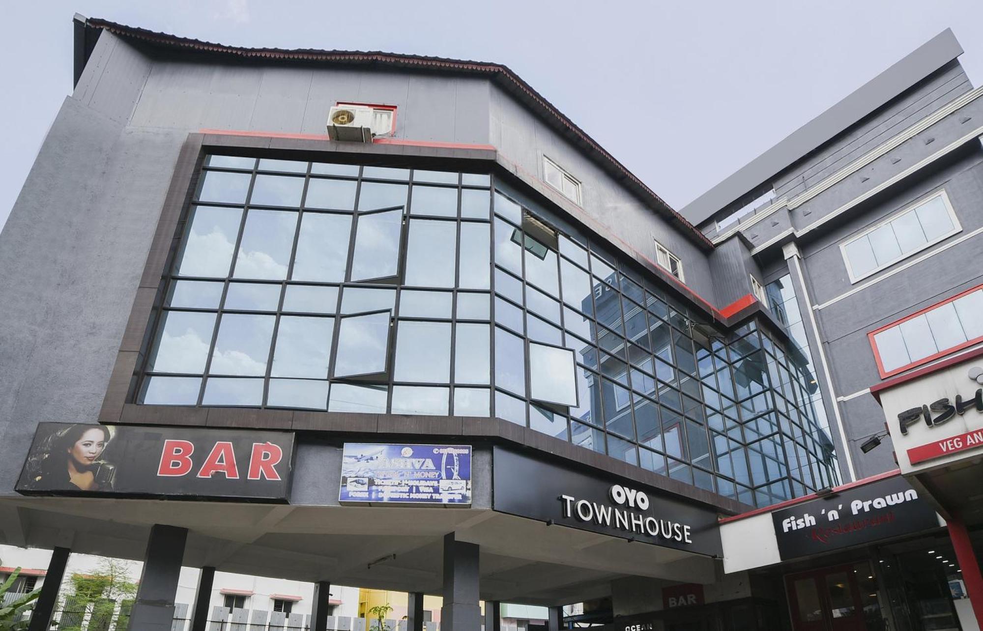 Hotel Collection O Vadapalani Chennai Exterior foto